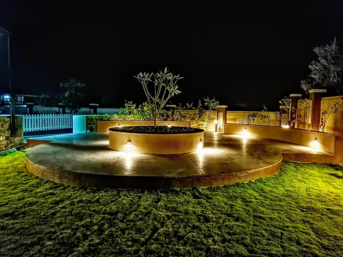 Villa At Lonavala - Saga Montana 外观 照片