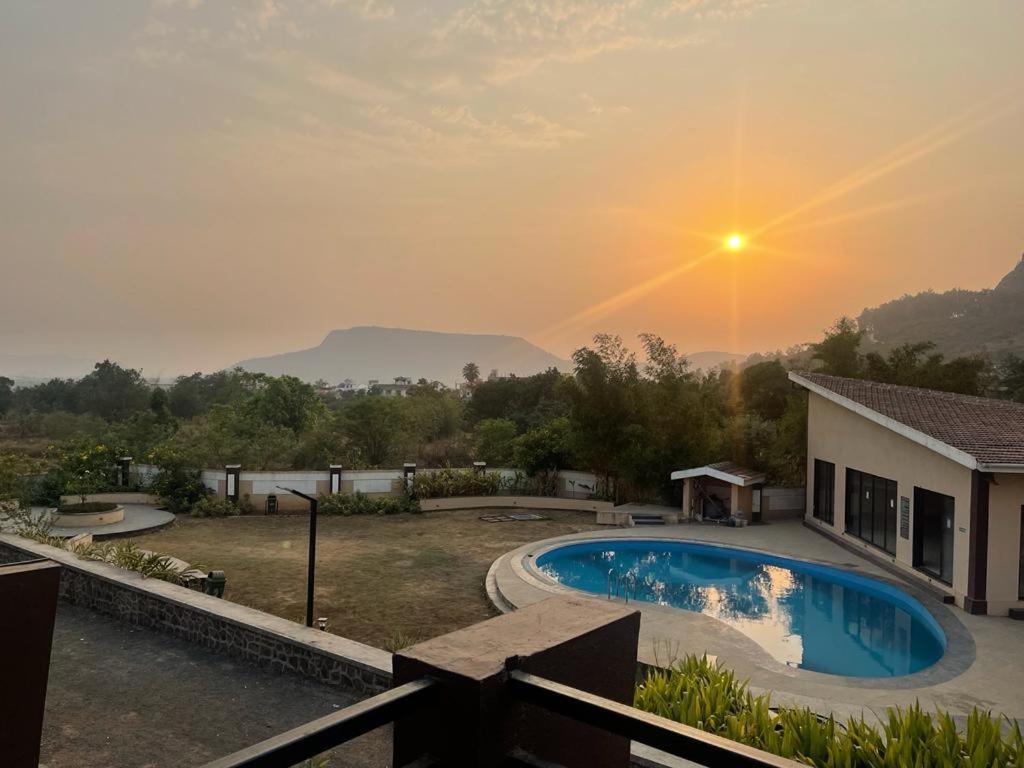 Villa At Lonavala - Saga Montana 外观 照片